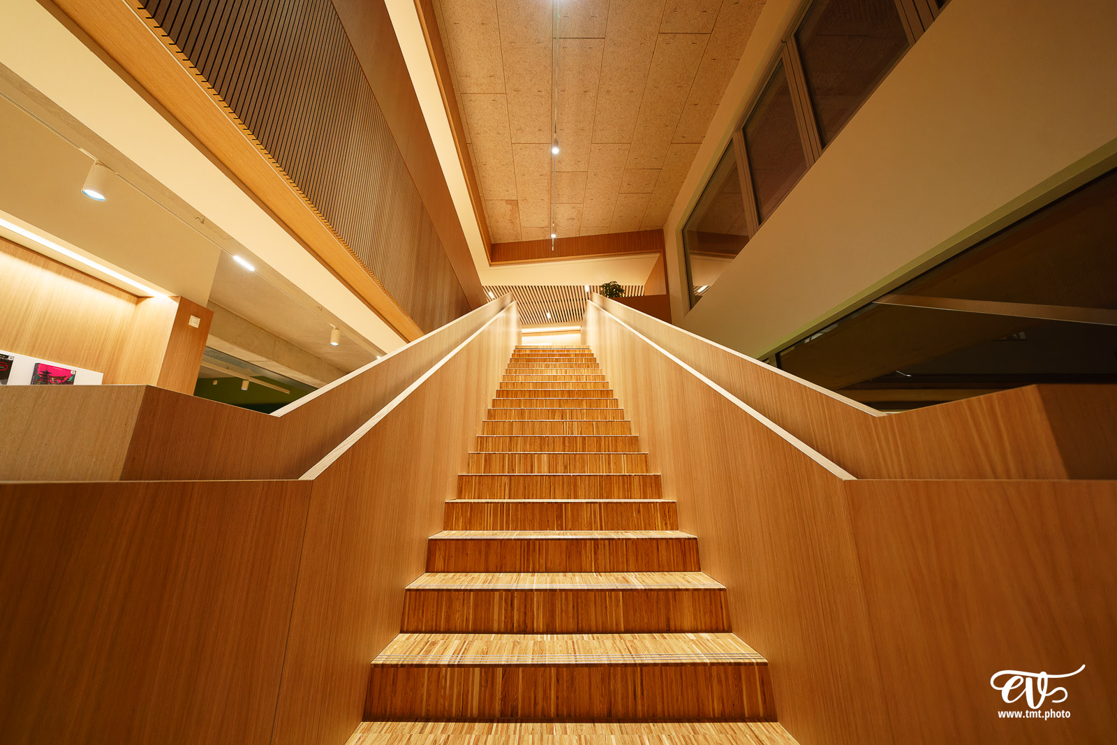 TWAPERO #34 : MEDIATHEQUE FRIDA KAHLO